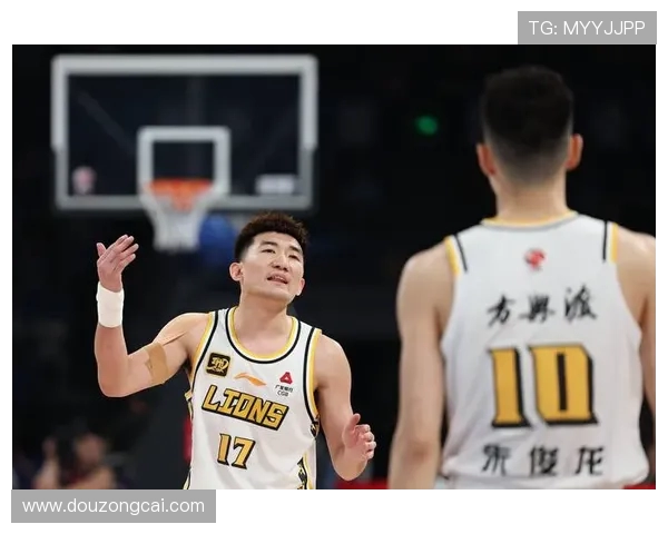 浙江广厦CBA球队核心队员名单及近期表现分析