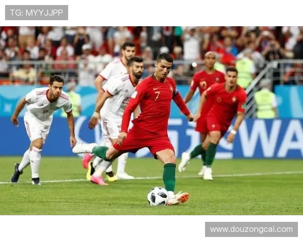 围绕C罗进过几次世界杯全面解析其传奇征程与历史地位深度探讨之