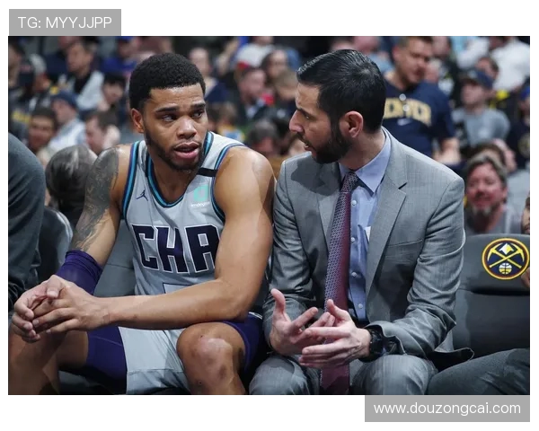 博雷戈强调球队需提升尺寸大阵容试验将持续进行 博雷戈强调球队需提升尺寸大阵容试验将持续进行